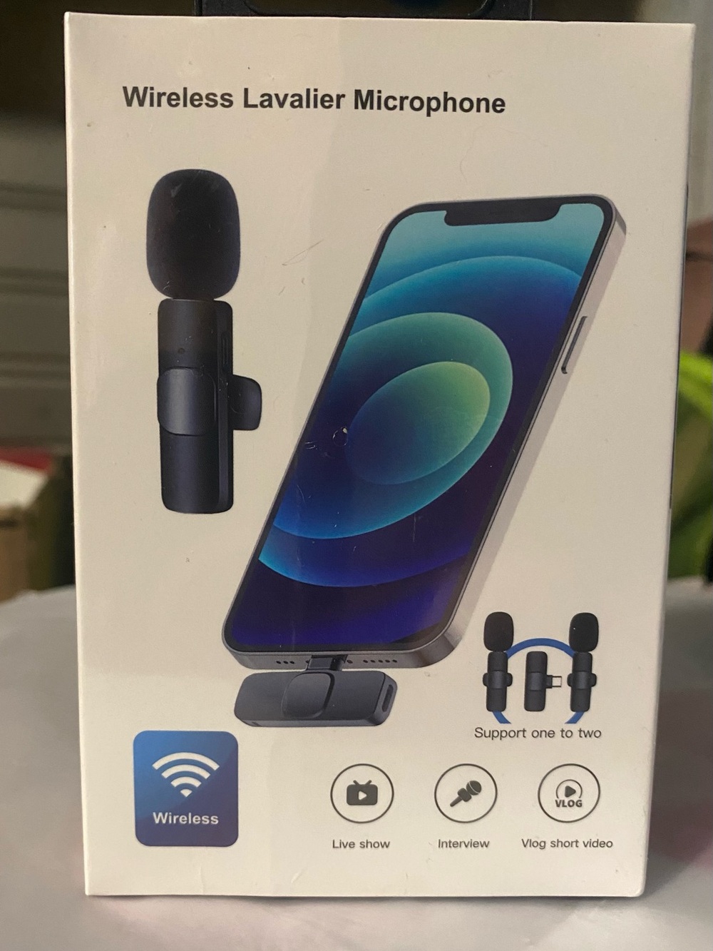 Wireless Lavalier Microphone for Cell Phones - Black